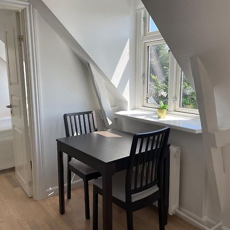 Cozy Apartment With Prime Location In Osterbro Copenhaga Exterior foto